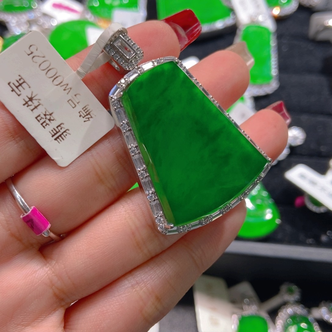 翡翠吊坠(不含链)银S925镶嵌