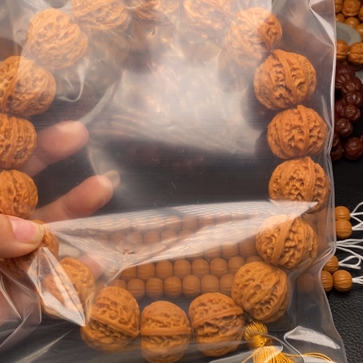 猴头核桃吊坠云****营霸王龙