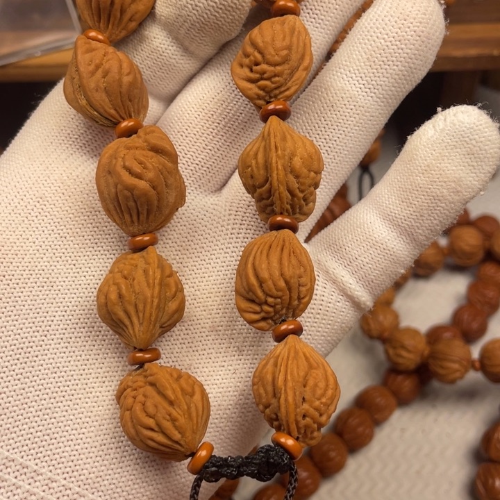 桃木8号链接桃核手串一个