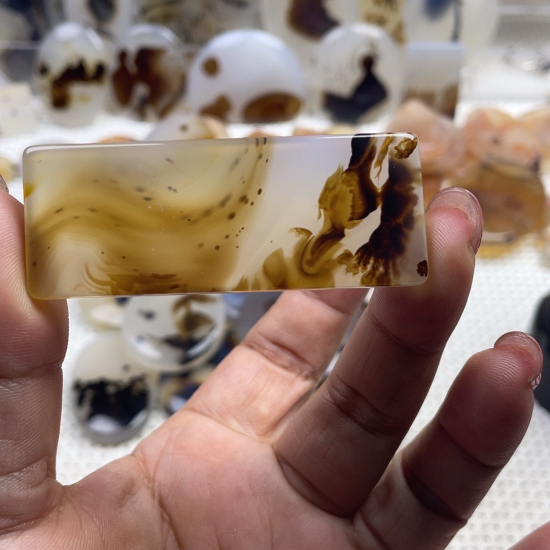 玛瑙/玉髓未镶嵌颈饰