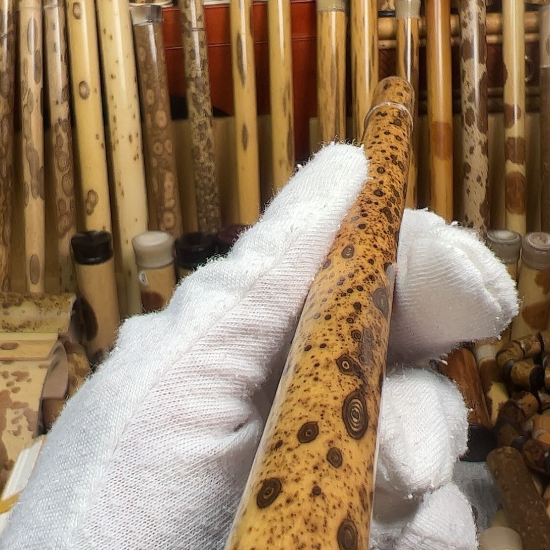 扇子墨*梅鹿竹香筒一根