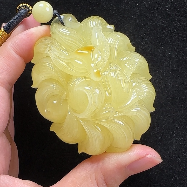 未镶嵌蜜蜡珠宝奇石