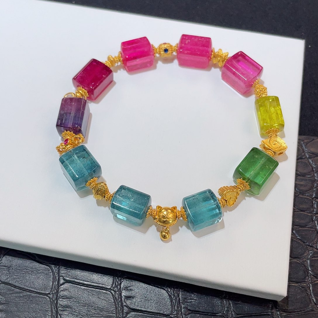 碧玺手链18K金镶嵌 色标级 彩虹方糖
