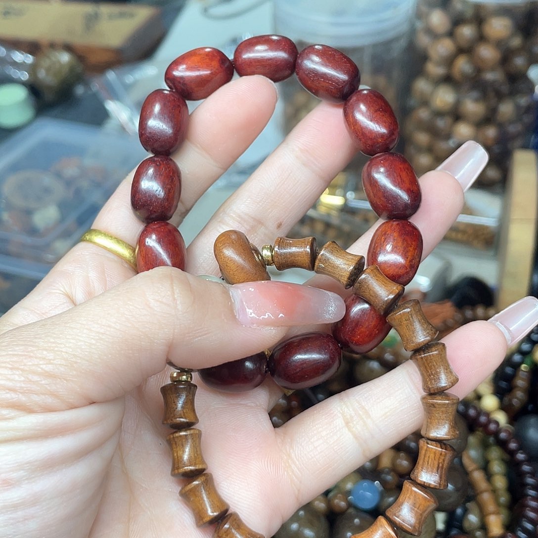 维腊木（绿檀）无事牌