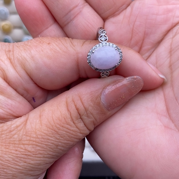 未镶嵌戒指翡翠熊*?缅甸