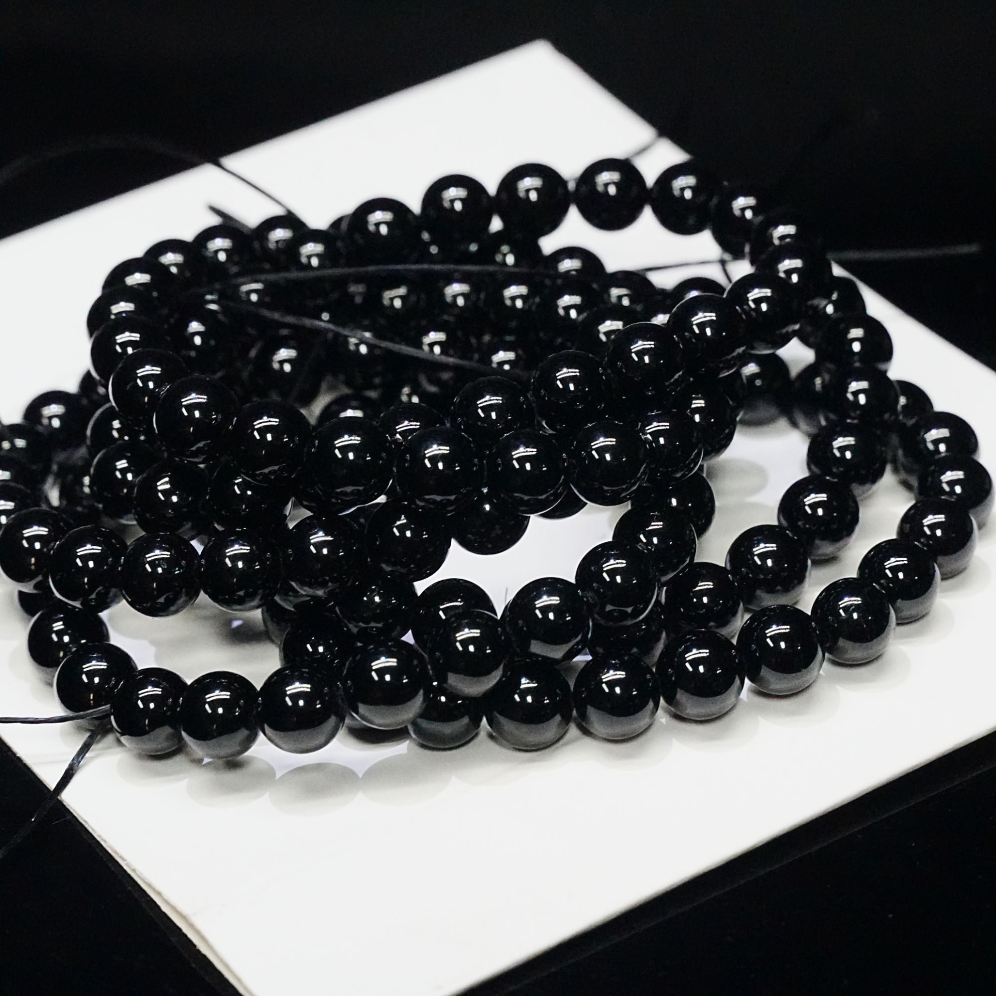 S054 黑碧玺圆珠手链 多样性发其一