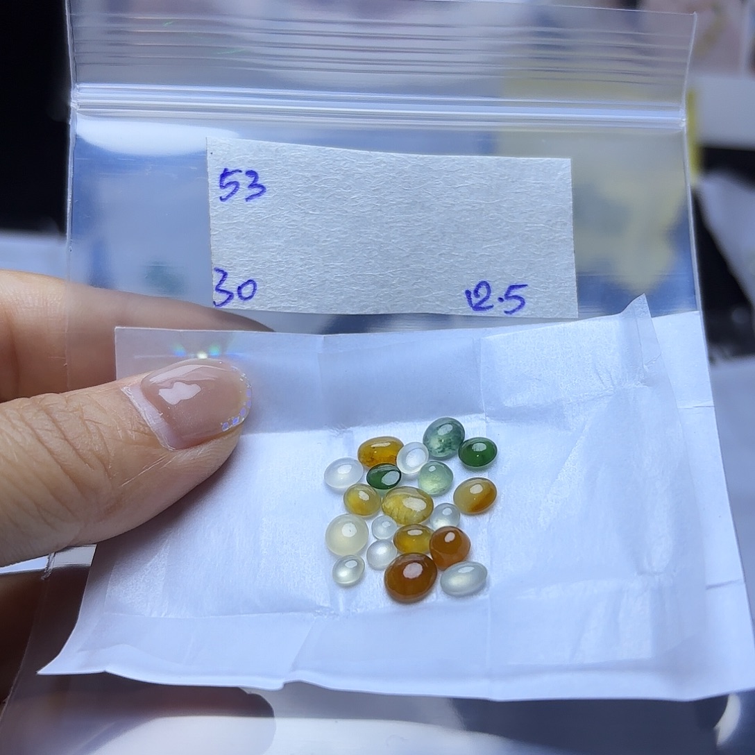 定制翡翠未镶嵌不退