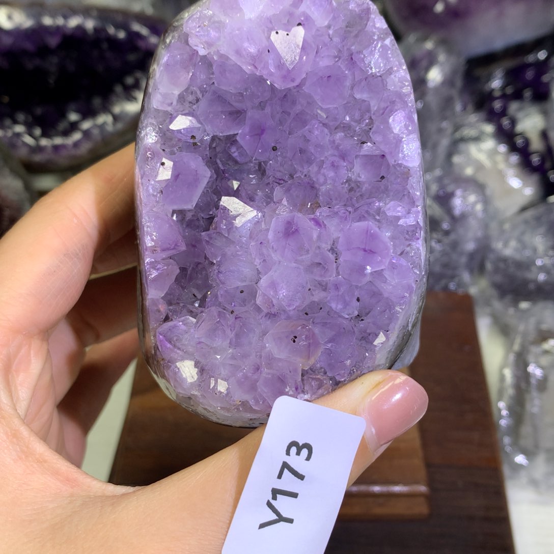 水晶摆件未镶嵌水晶