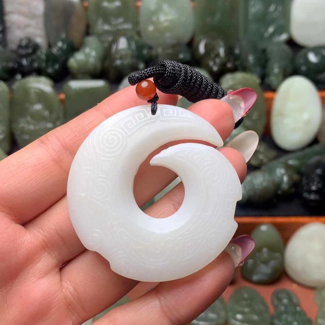 和田玉颈饰未镶嵌挂件04