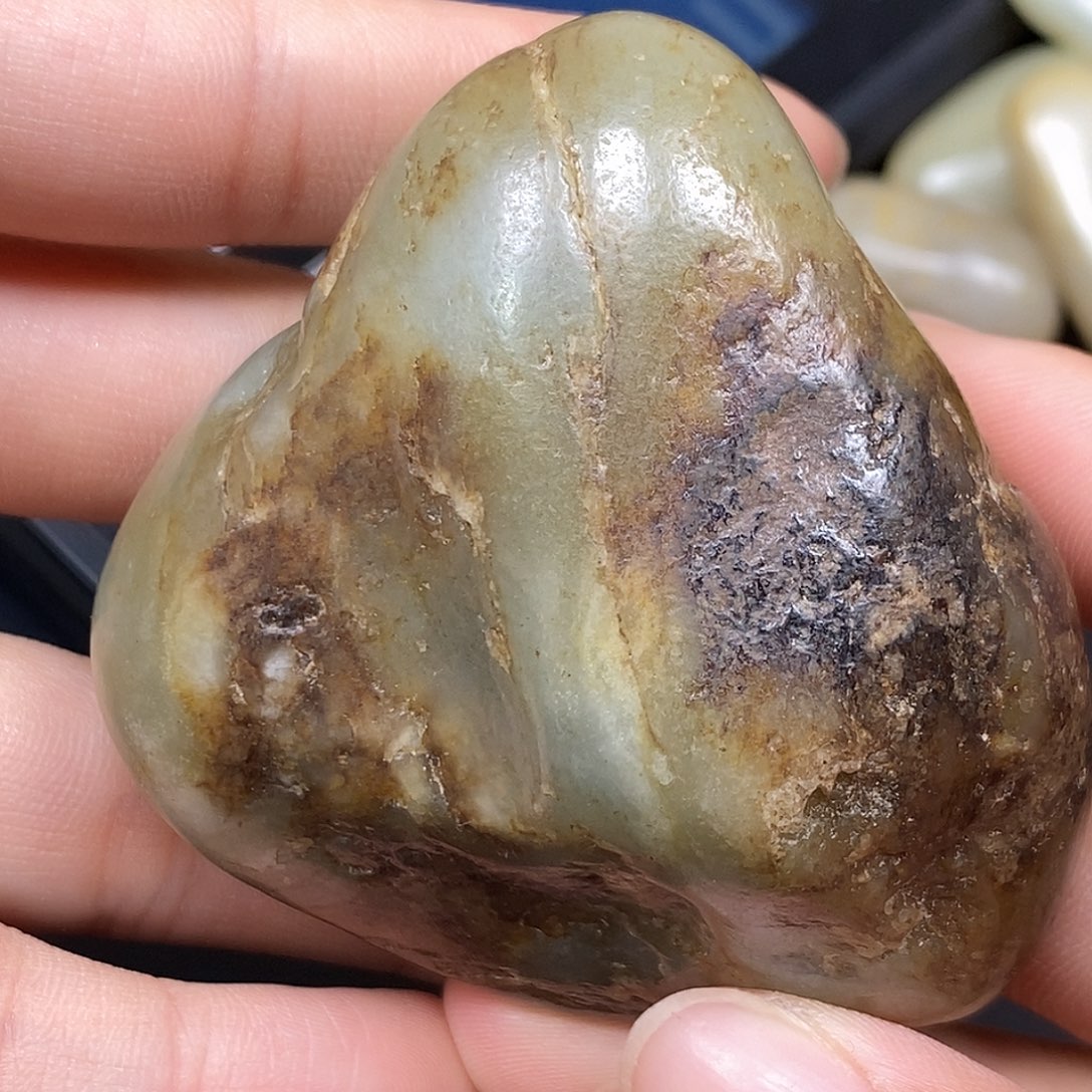 和田玉（糖玉）未镶嵌挂件