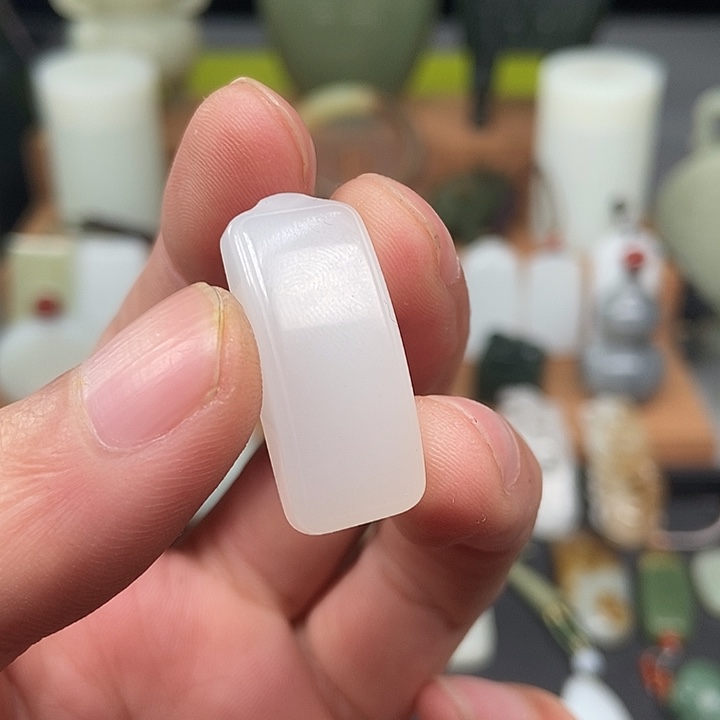 和田玉吊坠(赠链)未镶嵌