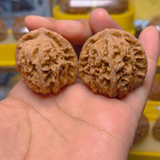 文玩核桃吊坠四座