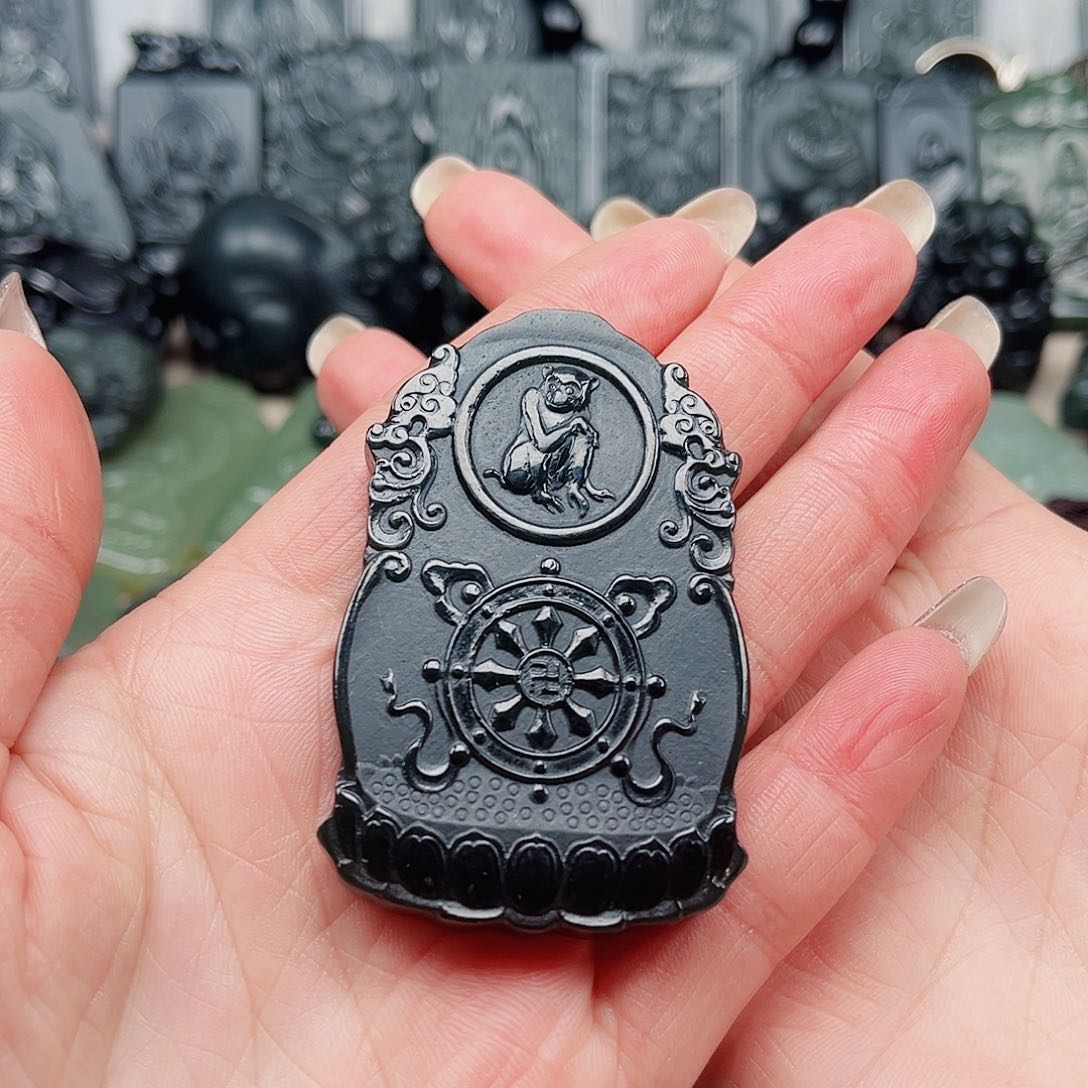 和田玉颈饰未镶嵌老*