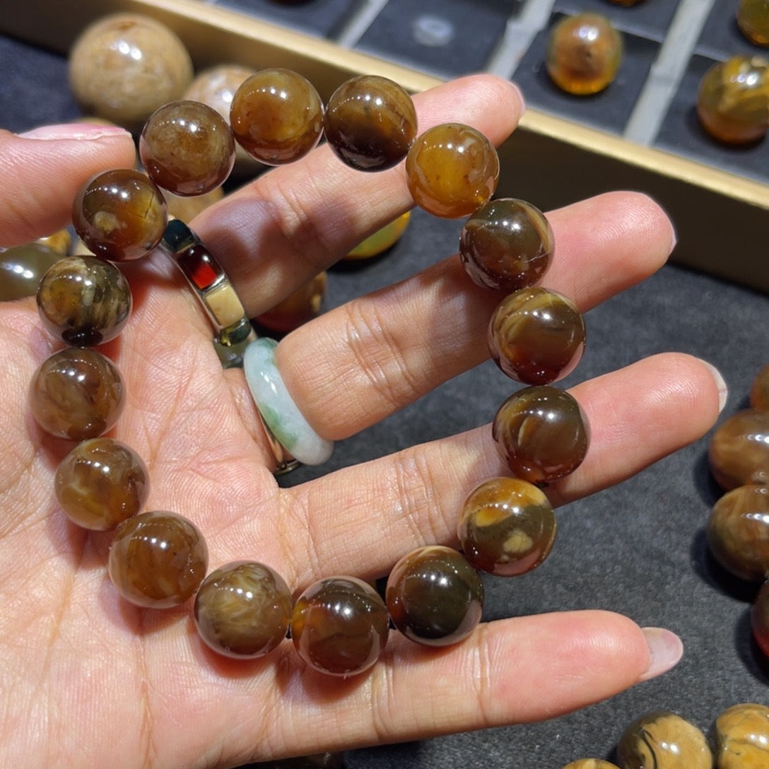 未镶嵌琥珀手链蜜蜡溶洞15