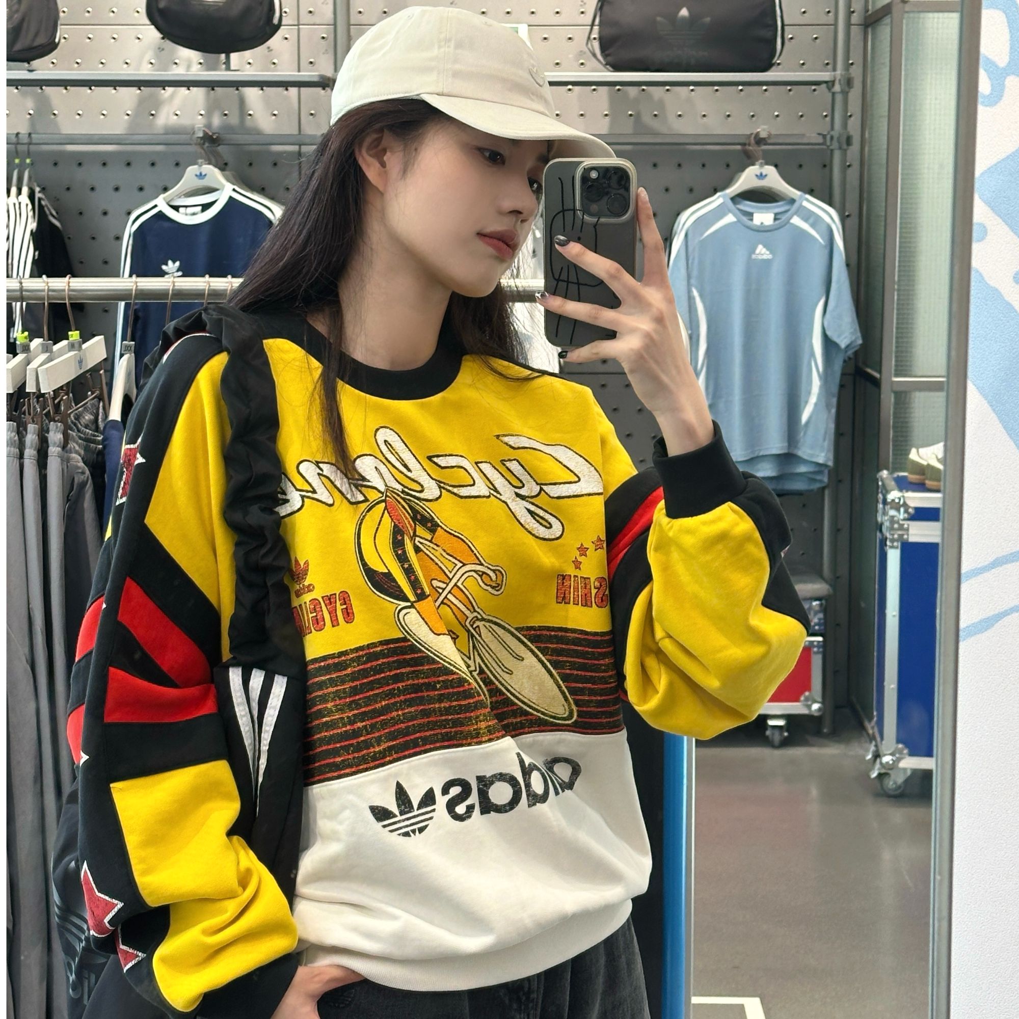 adidas/阿迪达斯【滔搏联动】Adidas阿迪达斯针织无帽卫衣KG3145