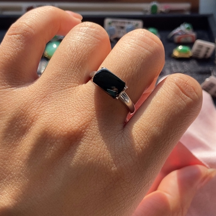 翡翠戒指银S925镶嵌戒指