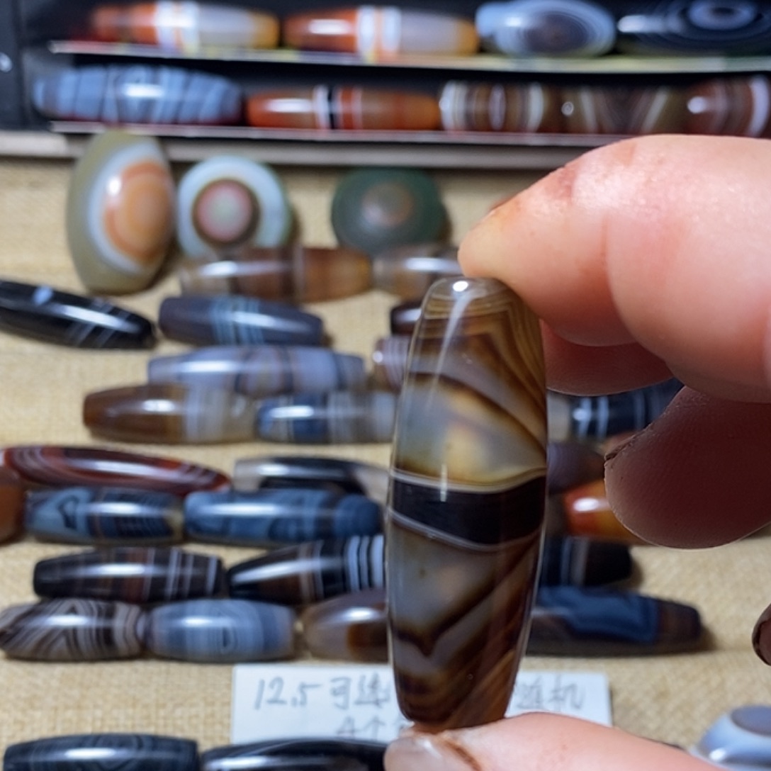 玛瑙/玉髓合金颈饰