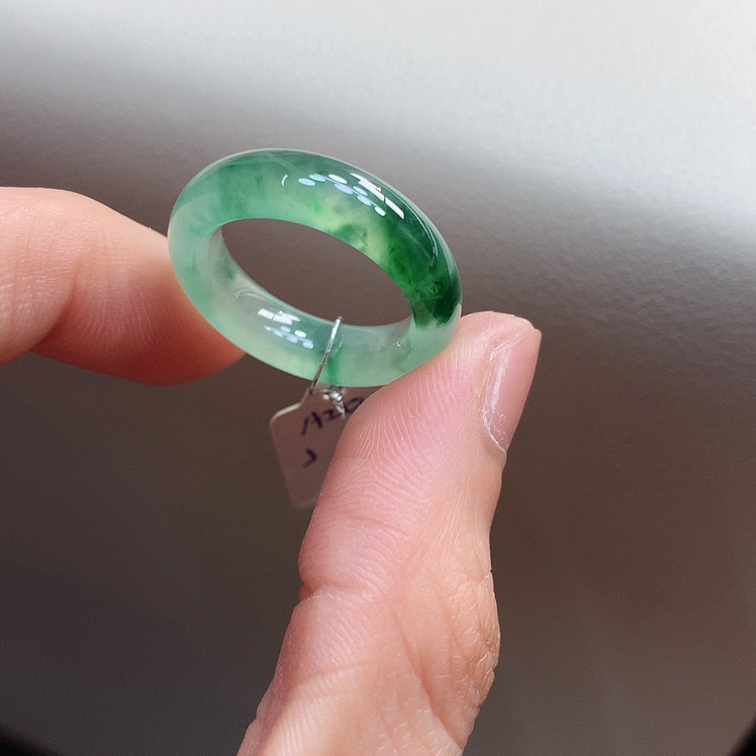 翡翠戒指未镶嵌13号