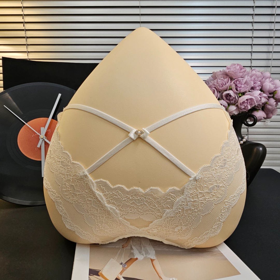 进阶御姐*性感内裤女镂空蕾丝低腰三角裤女纯色蕾丝边舒适透气