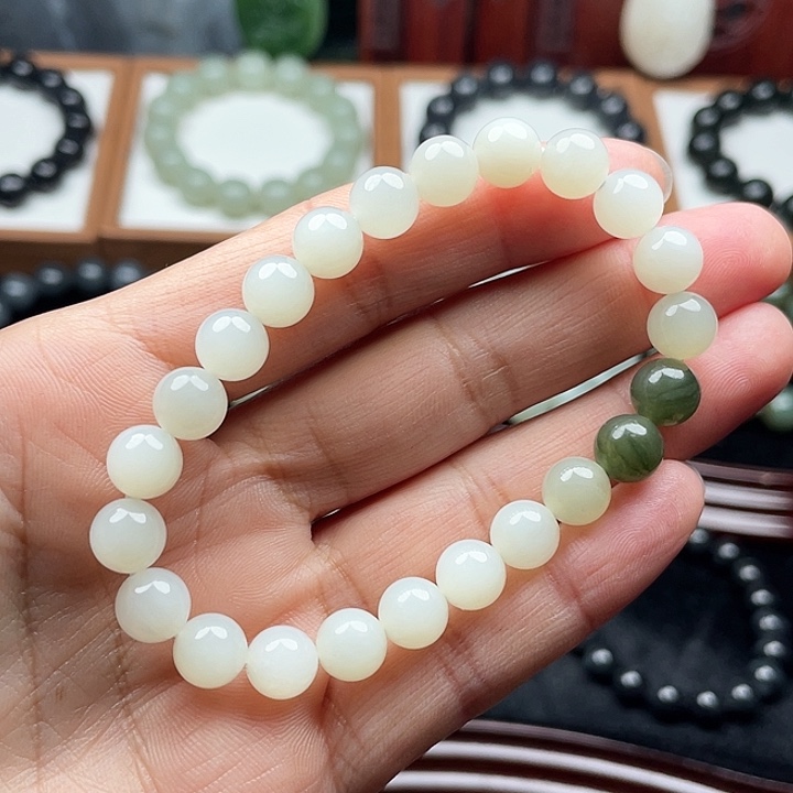 老***k和田玉未镶嵌手串