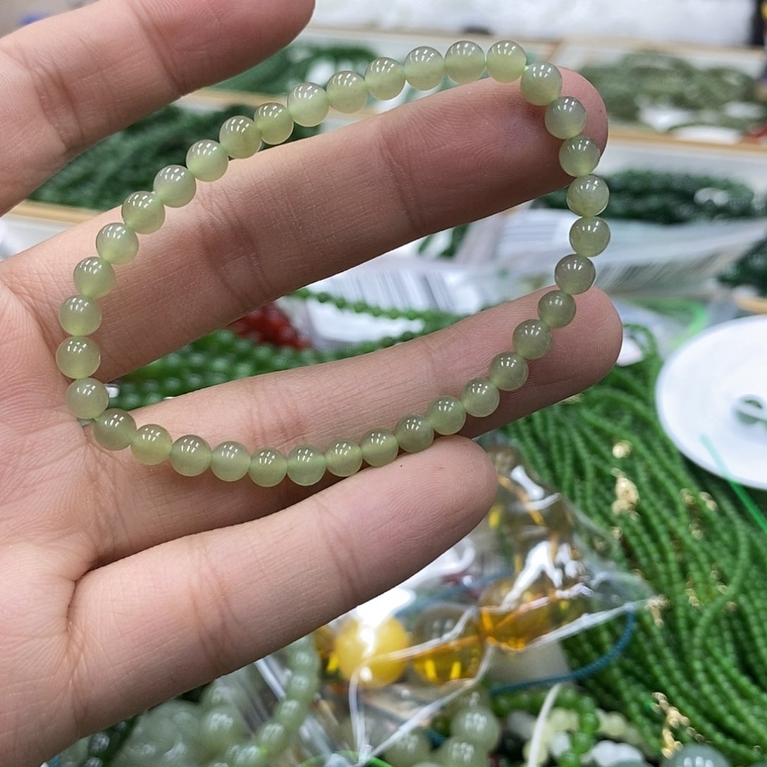 和田玉手链未镶嵌