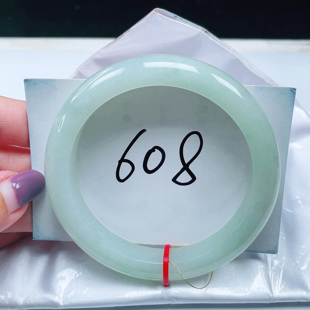 翡翠未镶嵌手镯缅甸翡翠60+