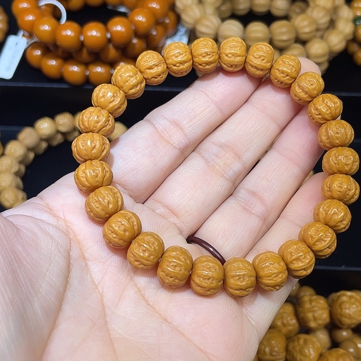 毛***雨手串猴头核桃猴头