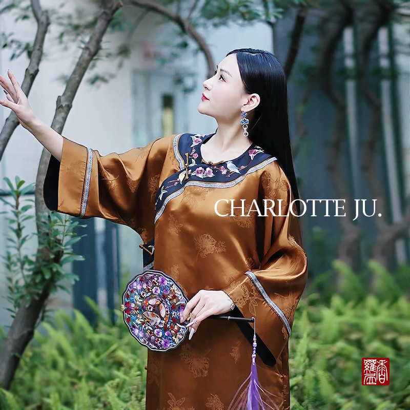 【如焉】香云纱桑蚕丝重锻纯手工手绣复古中国风刺绣中长款女士旗