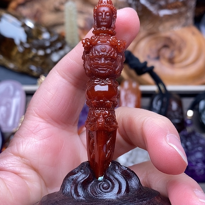 水晶颈饰未镶嵌天然水晶摆件