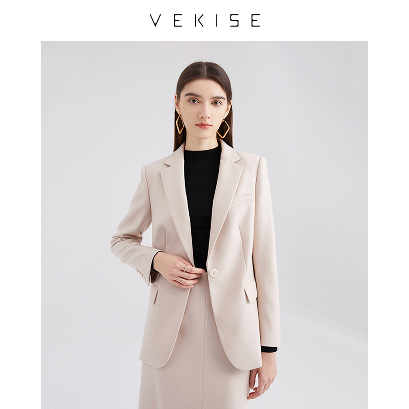 羊毛厚西装新款简约通勤一粒扣长袖气质外套女米色职场