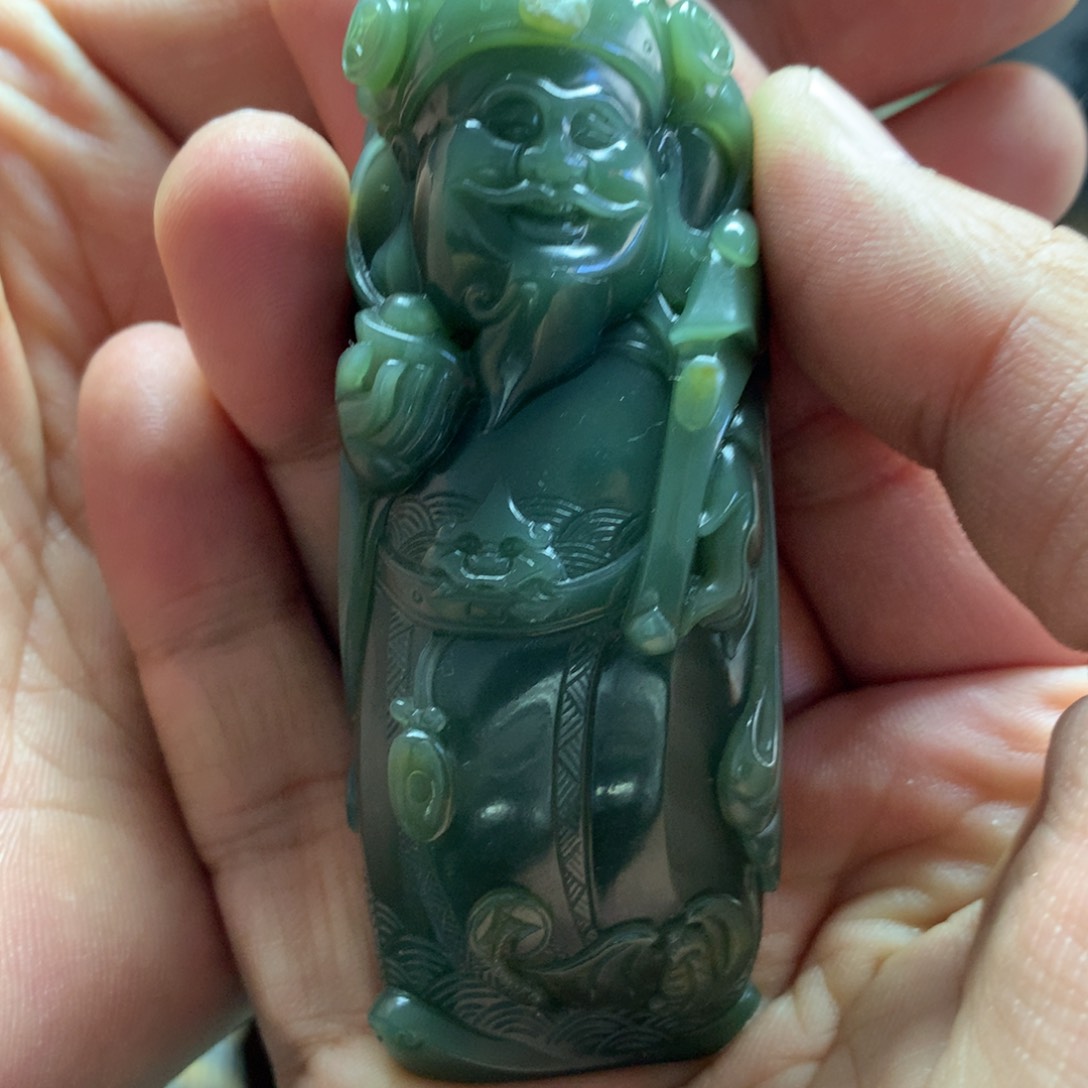 岫岩河磨玉（透闪石质玉）颈饰未镶嵌