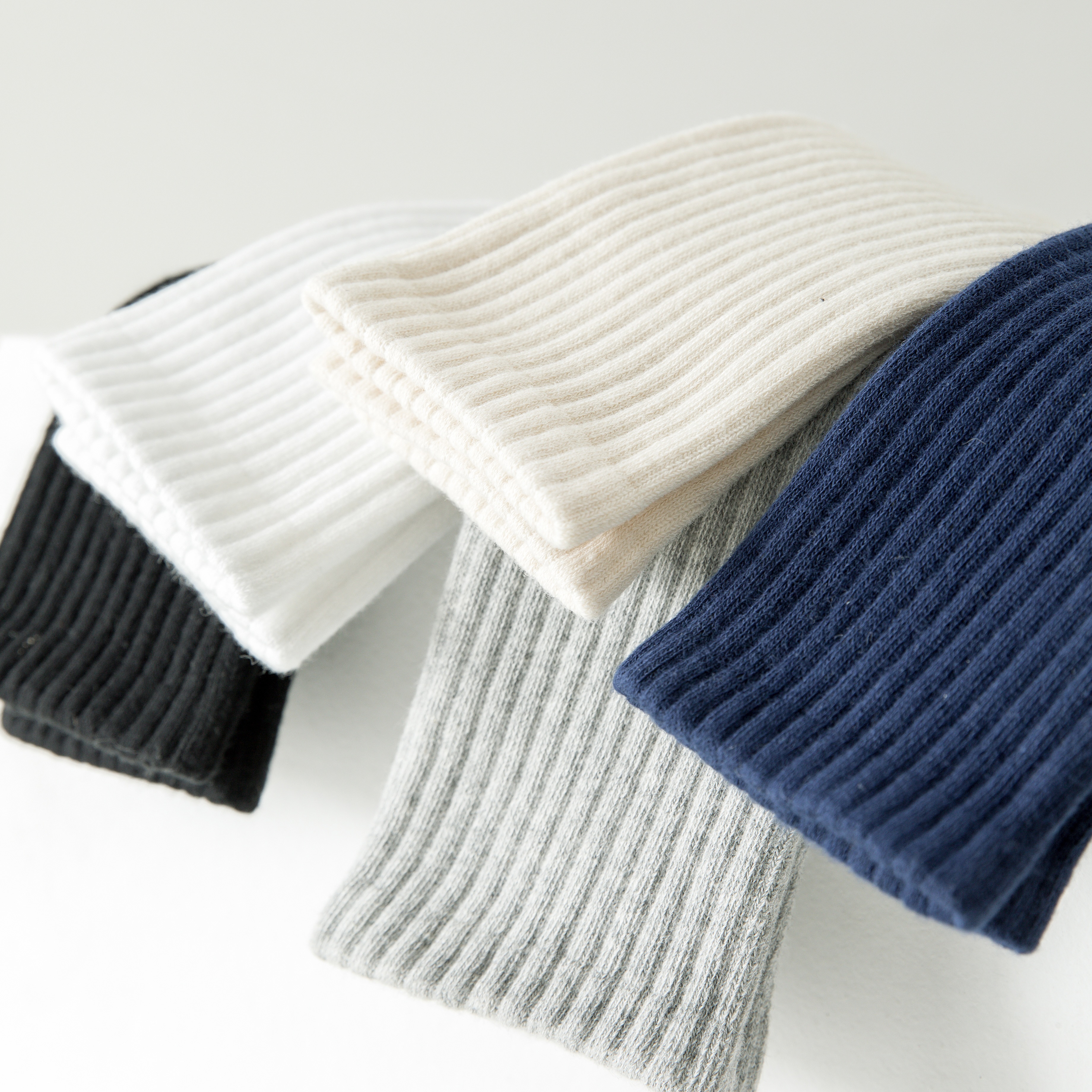 男士四季五色长筒新疆棉吸湿排汗商务袜