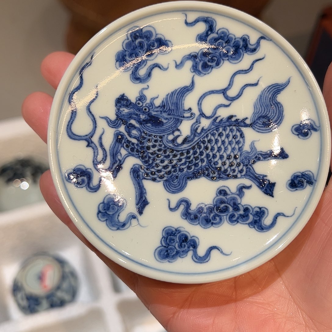 景土造物麒麟盖置