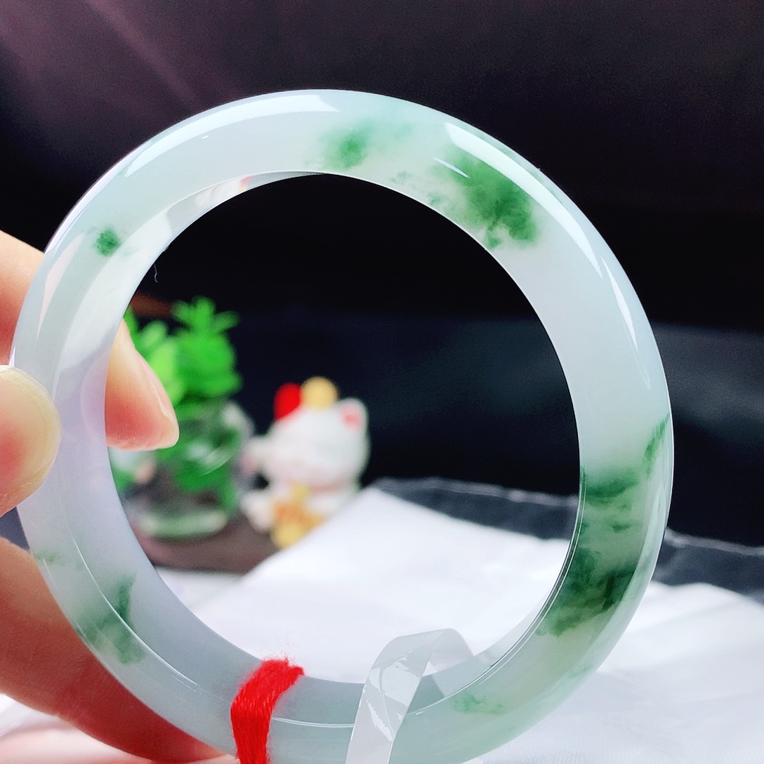 未镶嵌手镯翡翠55圈