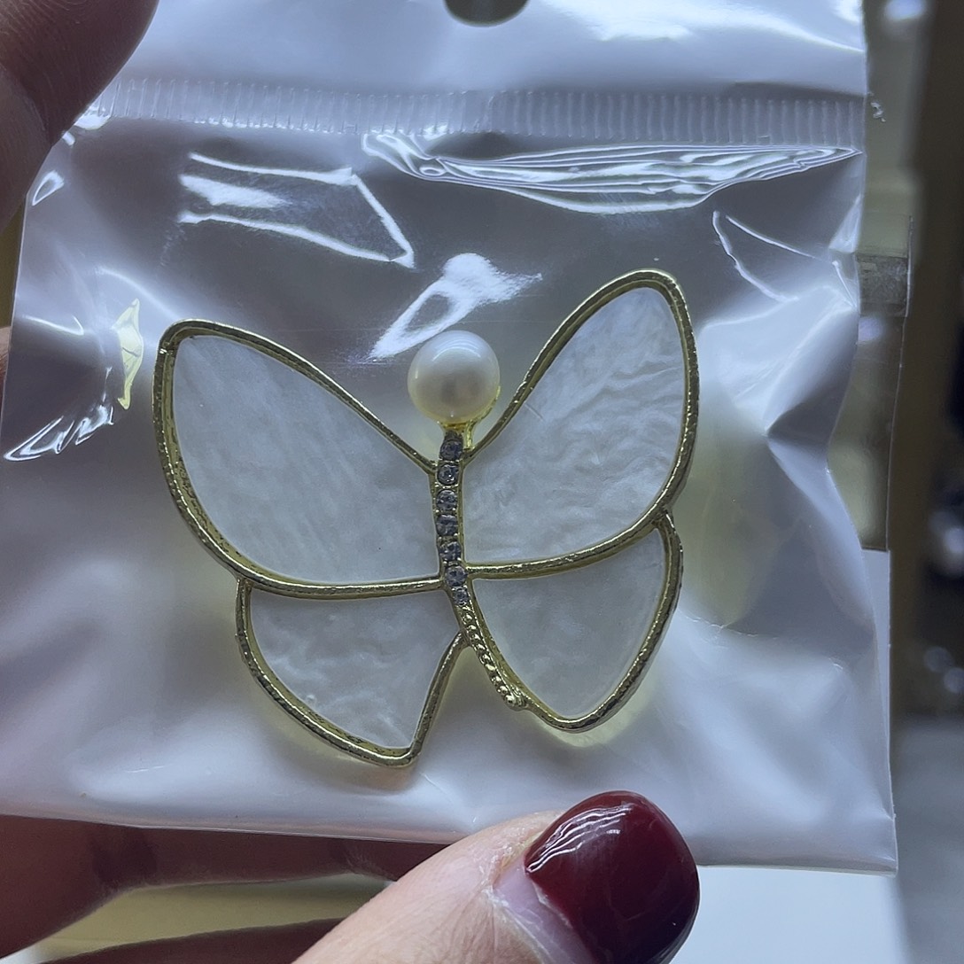 淡水珍珠胸饰未镶嵌