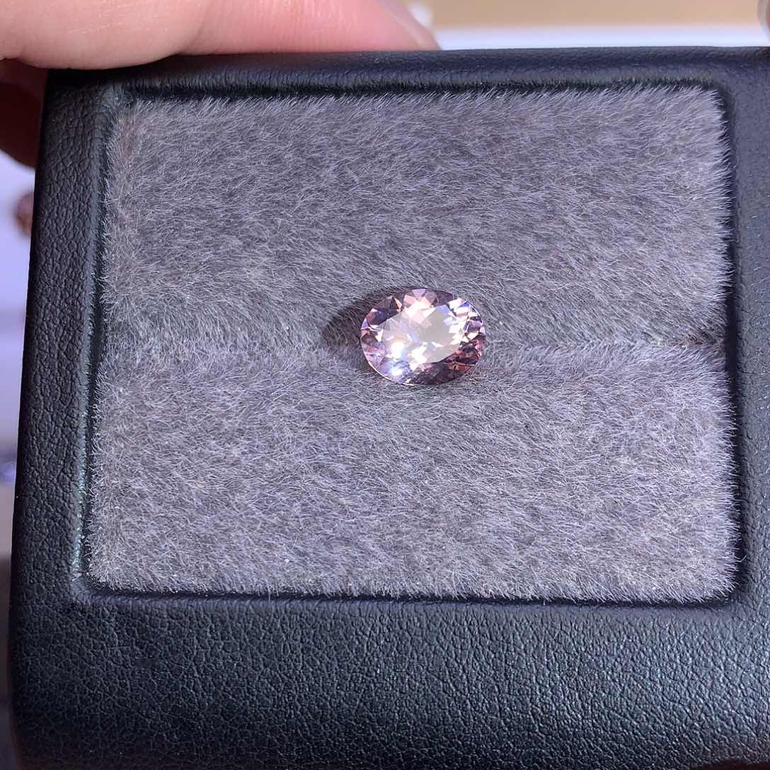 绿柱石（摩根石）裸石未镶嵌1.735ct