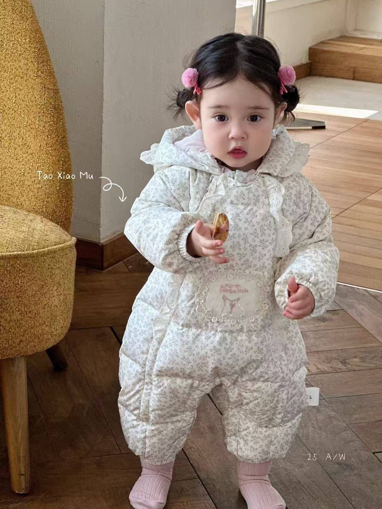 婴儿保暖新生儿新国标90白鸭绒加厚连体衣碎花爬服羽绒服9590宝宝