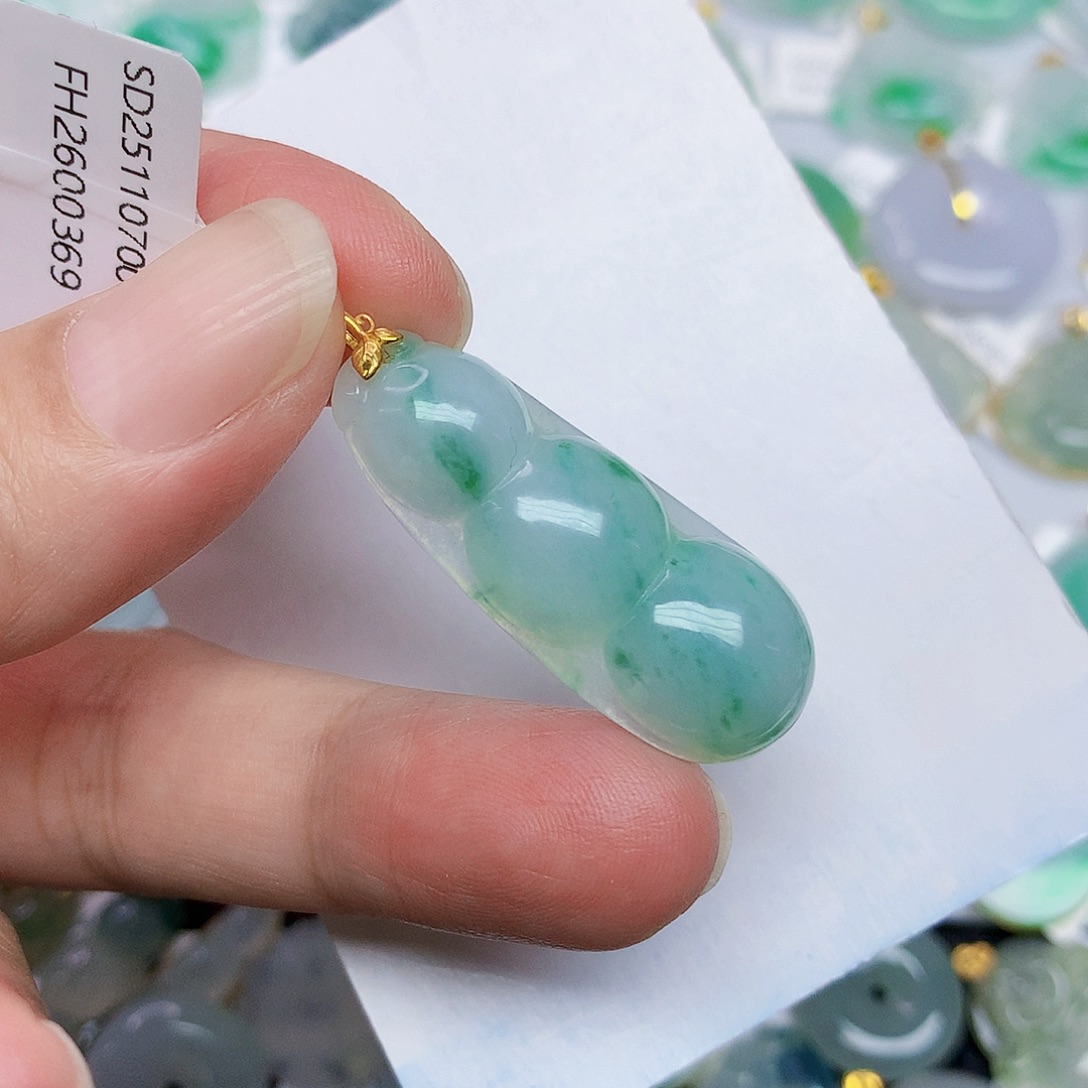 翡翠18K金镶嵌颈饰3466888