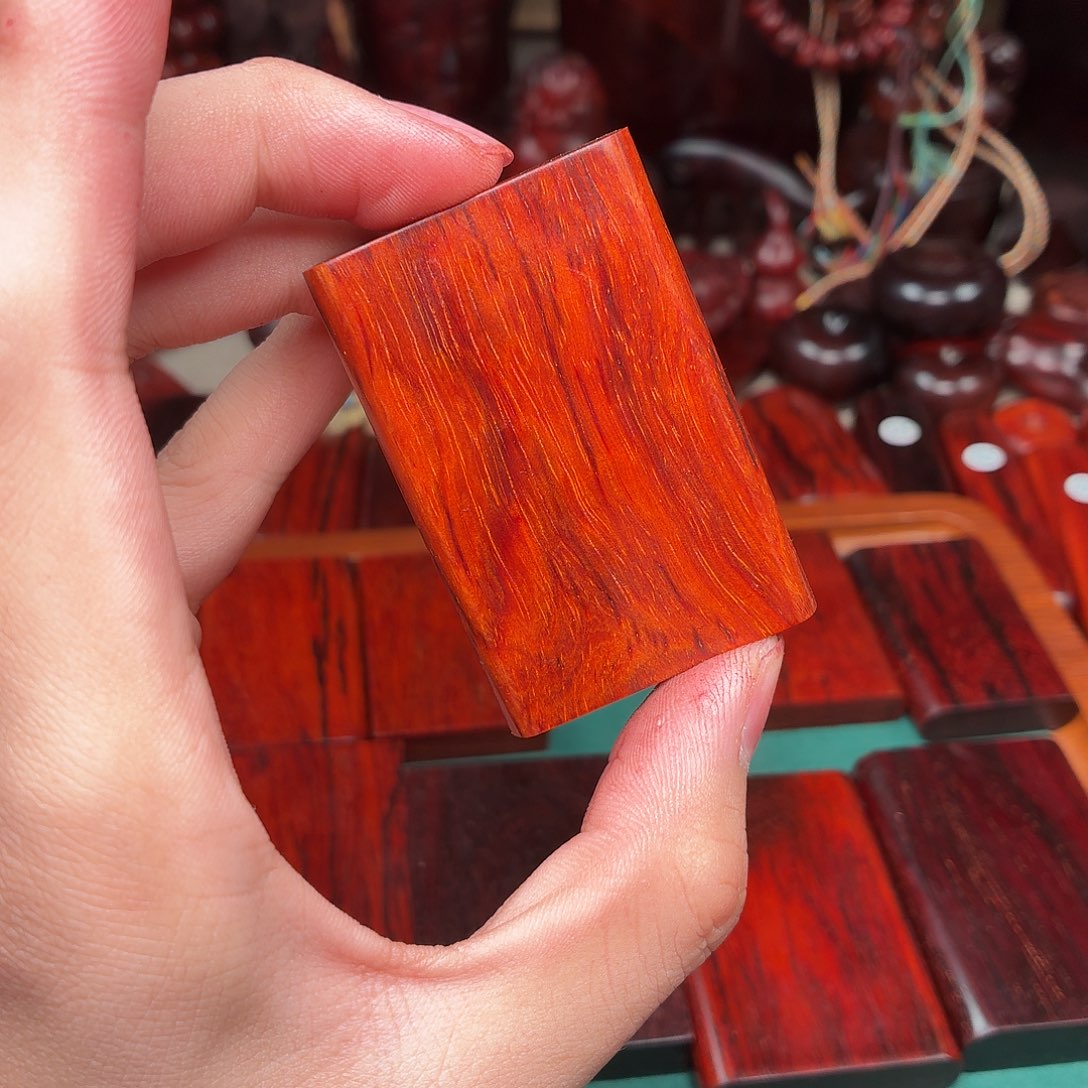 蒸***汤檀香紫檀（小叶紫檀）