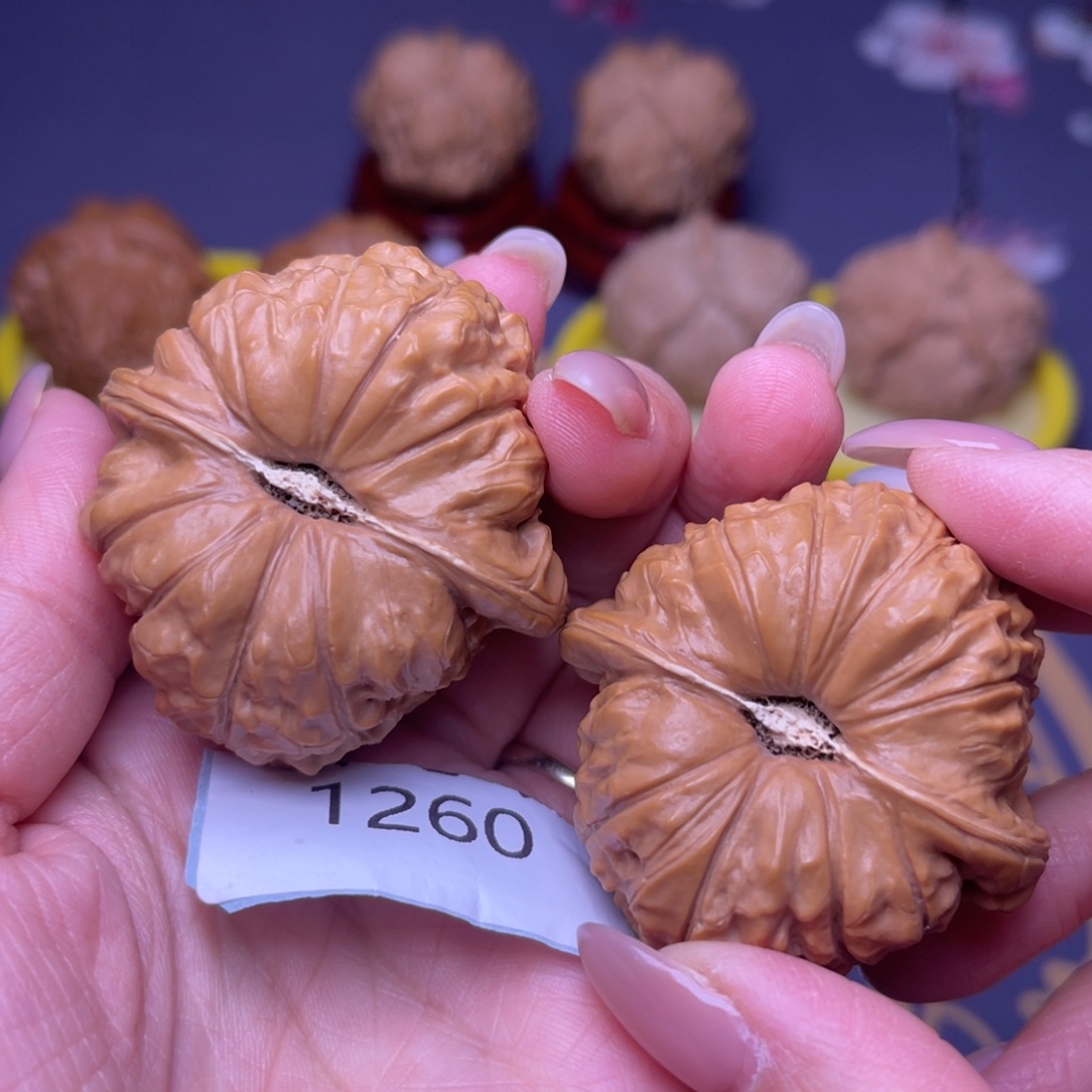 把件文玩核桃南瓜墩 44  1260 54克