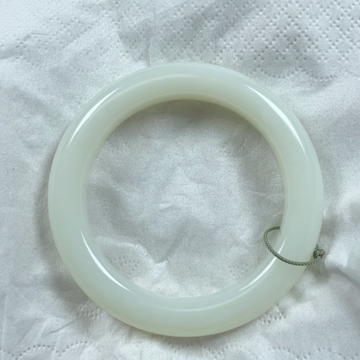 和田玉颈饰未镶嵌锋