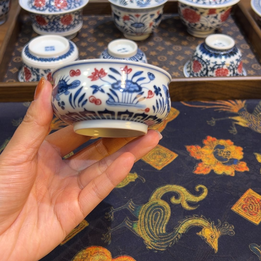 景德镇陶瓷手工手绘