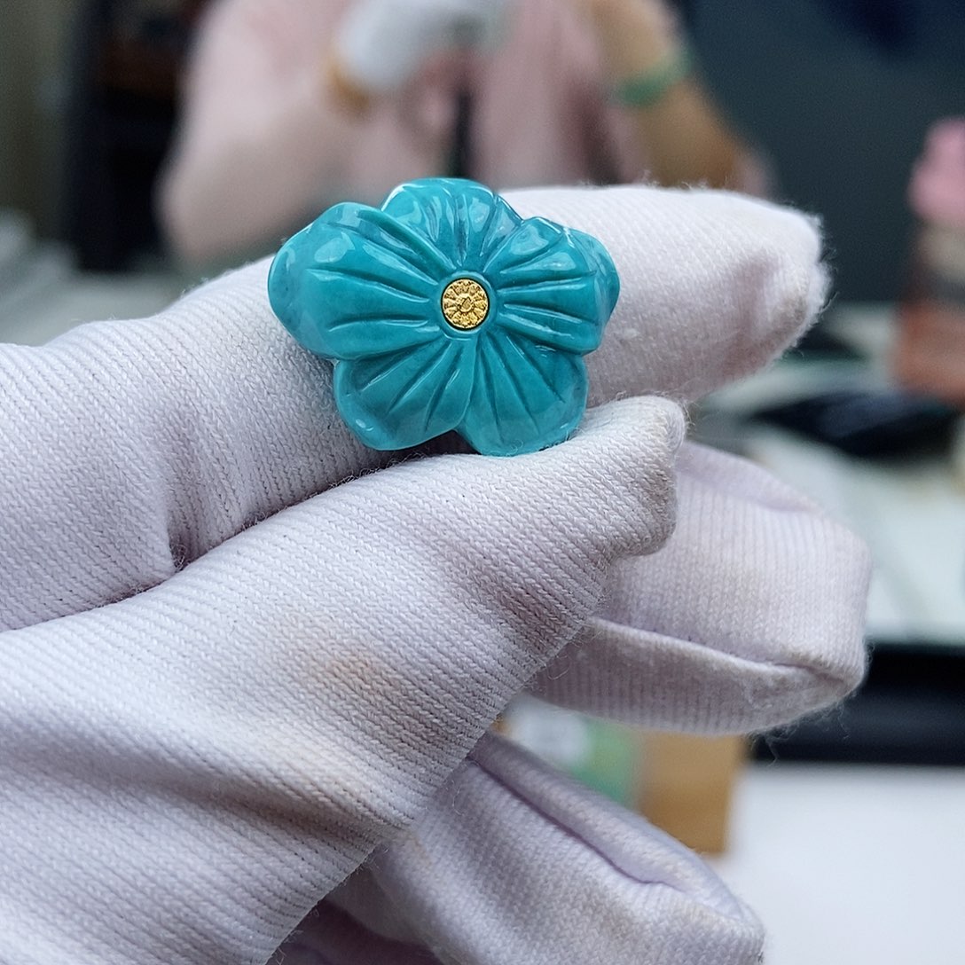 未镶嵌绿松石珠宝奇石