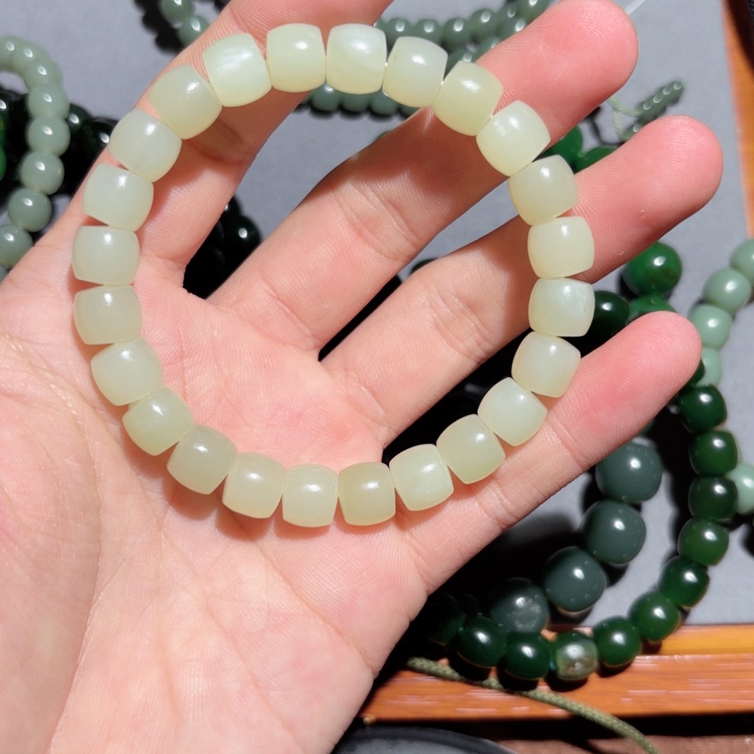 和田玉手链未镶嵌