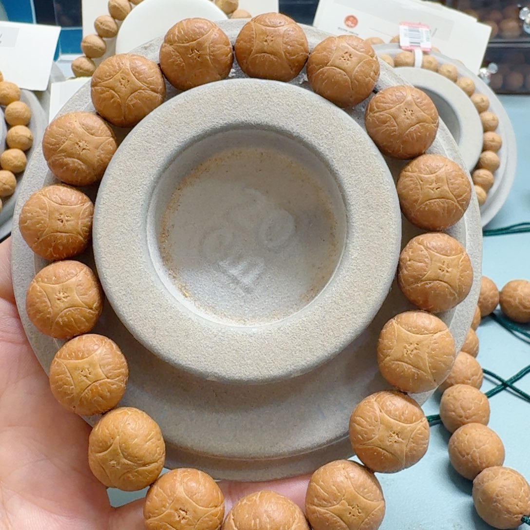 手串凤眼菩提16mm麒麟原价888元85@1197