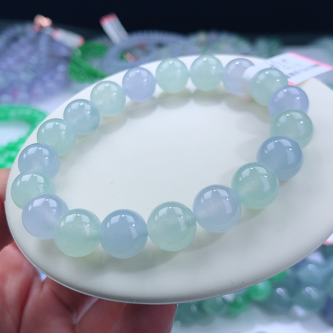 翡翠手串未镶嵌卡10