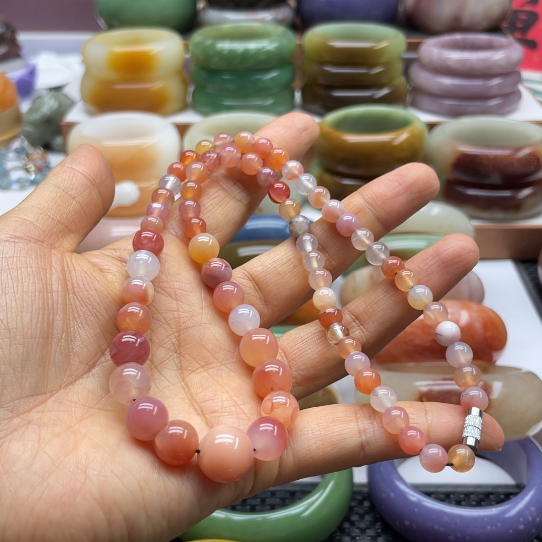 因***啊石英岩玉未镶嵌手镯