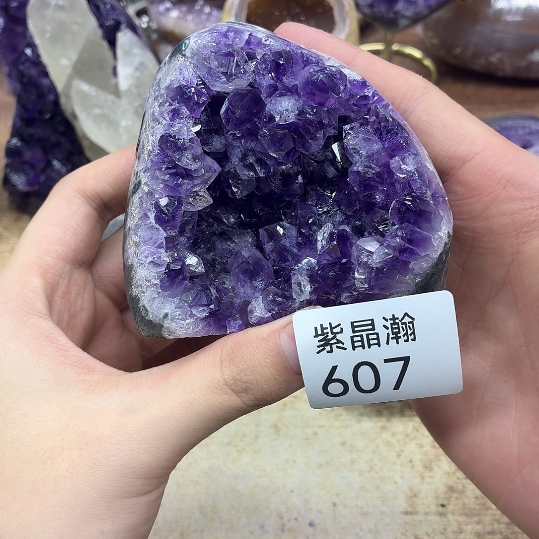 水晶未镶嵌大型摆件（非配饰）