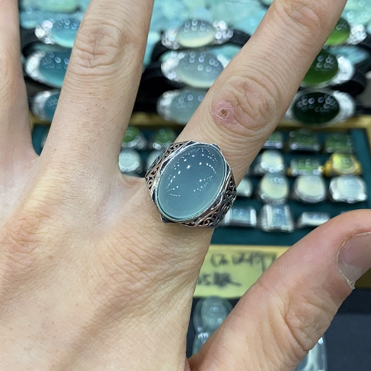 【闪购商品】银S925镶嵌蛇纹石玉戒指