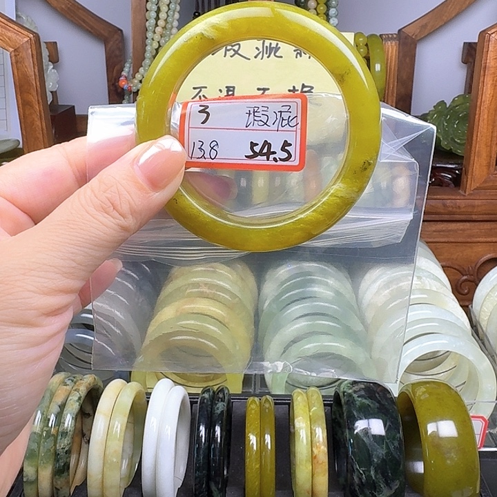 未镶嵌蛇纹石玉手镯